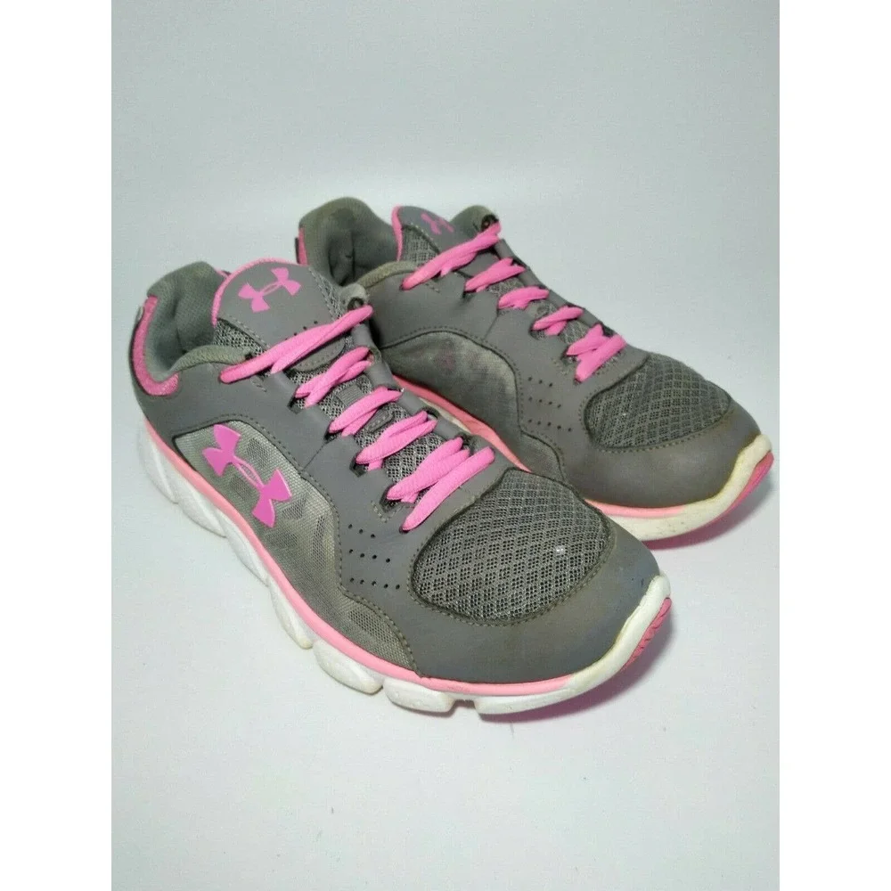 Women’s Under Armour Gray/Pink Sneakers 8.5